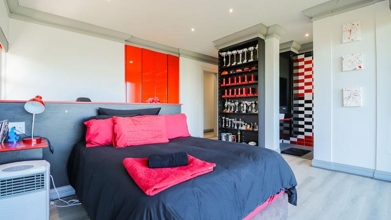 4 Bedroom Property for Sale in Pinnacle Point Golf Estate Western Cape